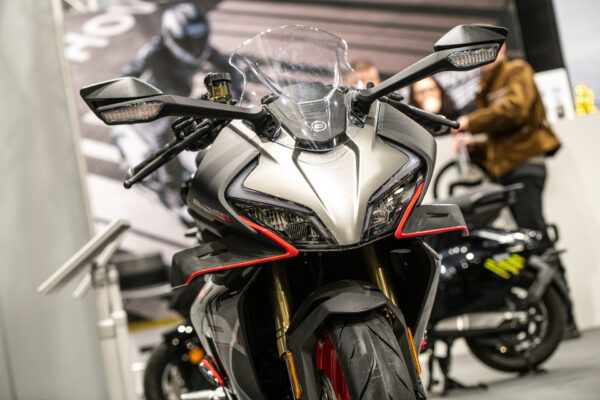 cfmoto-motorrai-2024-12