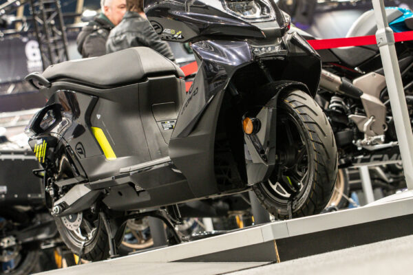 cfmoto-motorrai-2024-4