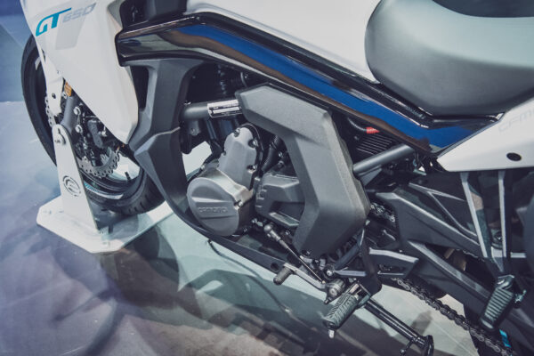 eicma-2019-cfmoto-10