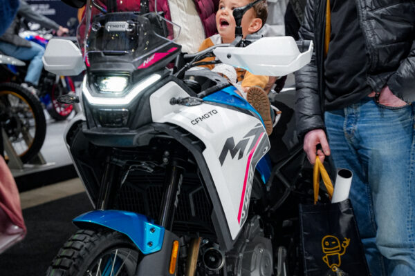 CFMOTO-BMS-KAMIL-45
