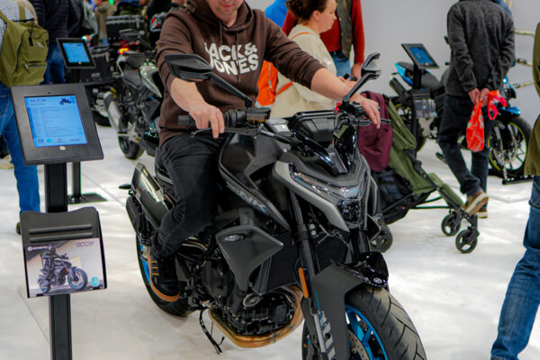 CFMOTO MOTORBEURS UTRECHT MENSEN OP MOTORS 17