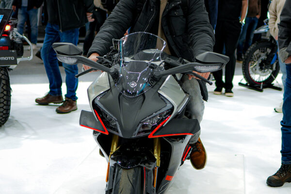 CFMOTO MOTORBEURS UTRECHT MENSEN OP MOTORS 18