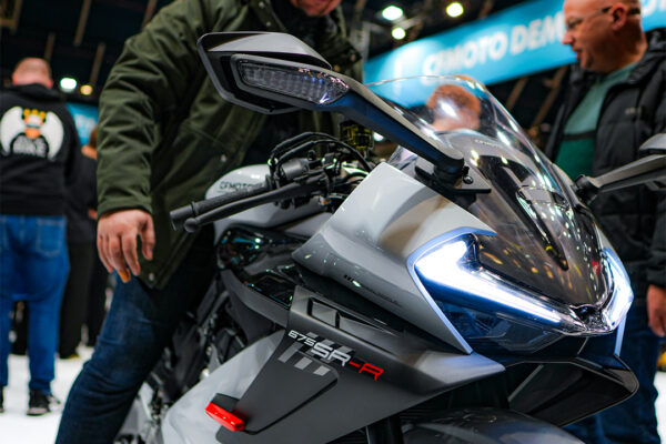 CFMOTO MOTORBEURS UTRECHT MENSEN OP MOTORS 7