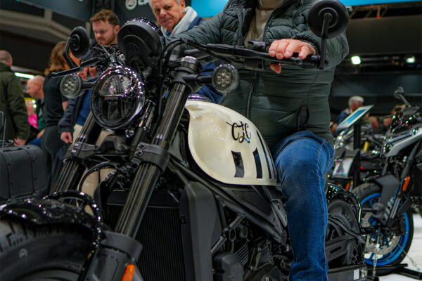 CFMOTO MOTORBEURS UTRECHT MENSEN OP MOTORS 9
